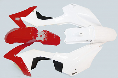 Комплект пластика PH10 красный  61800000R